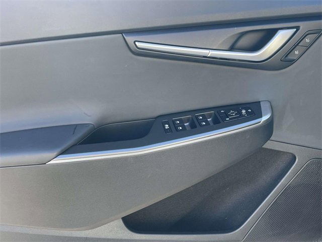 Used 2024 Kia EV6 Light image 26