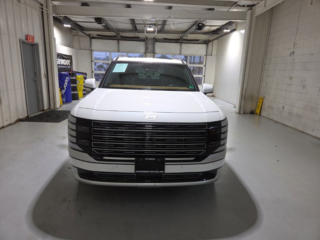 Used 2026 Hyundai Palisade Calligraphy AWD/4WD image 3