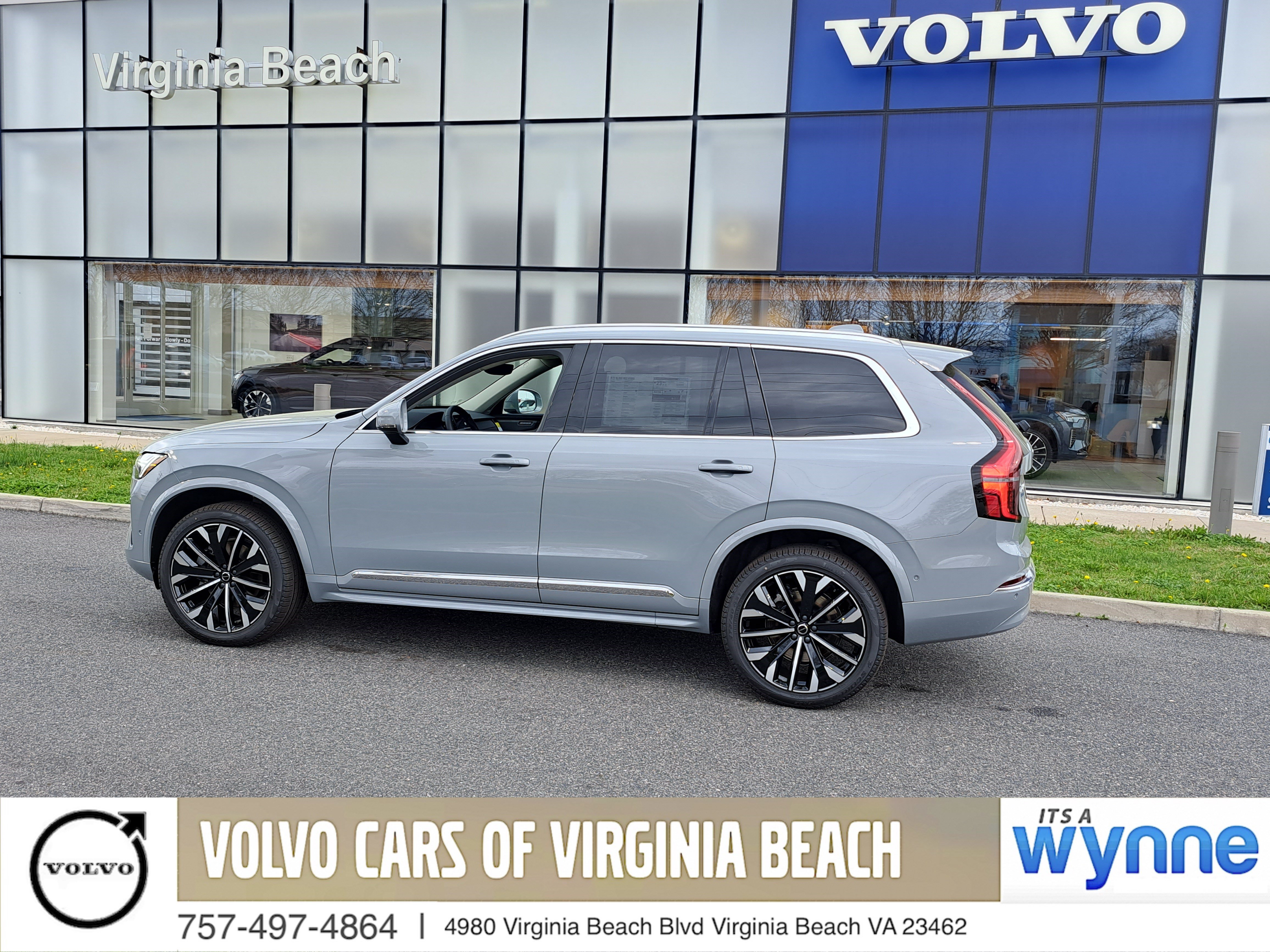 New 2026 Volvo XC90 B6 Ultra w/ Protection Package
