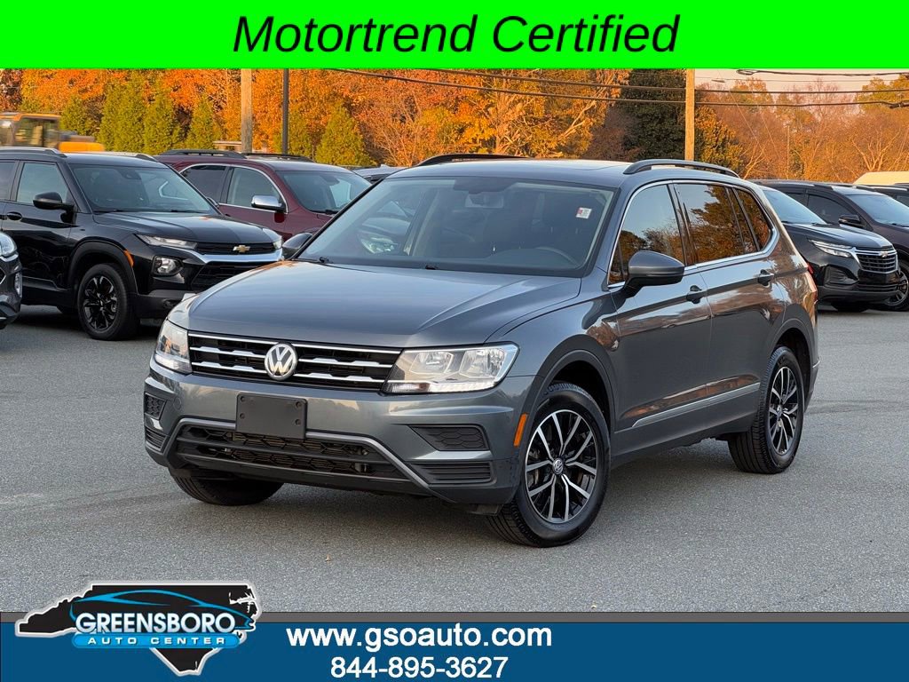 Used 2021 Volkswagen Tiguan SE w/ Panoramic Sunroof Package image 41