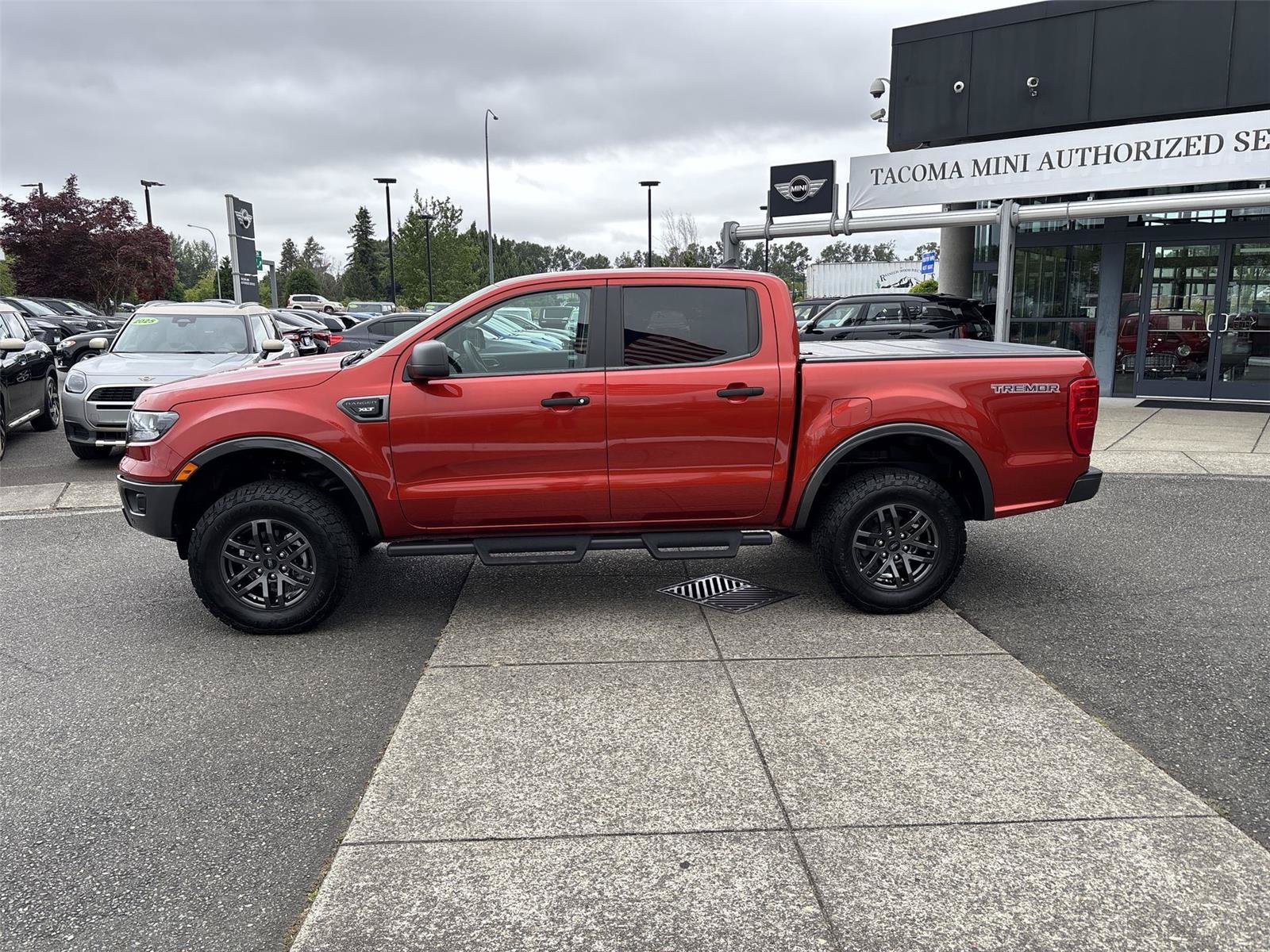 Used 2022 Ford Ranger XLT w/ Tremor Off-Road Package AWD/4WD image 4