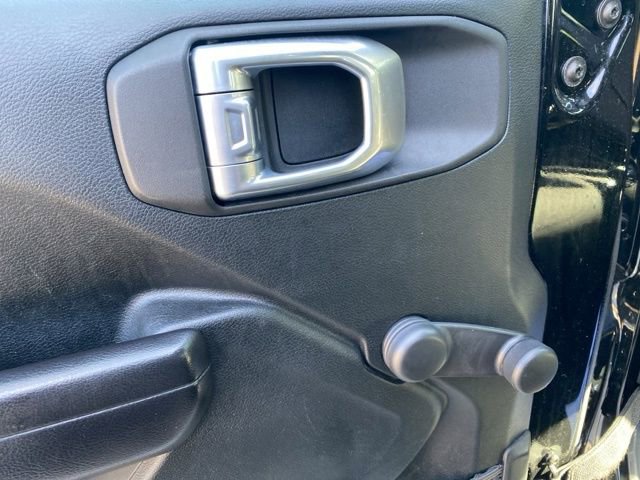Used 2021 Jeep Gladiator Sport w/ Auxiliary Switch Group AWD/4WD image 25