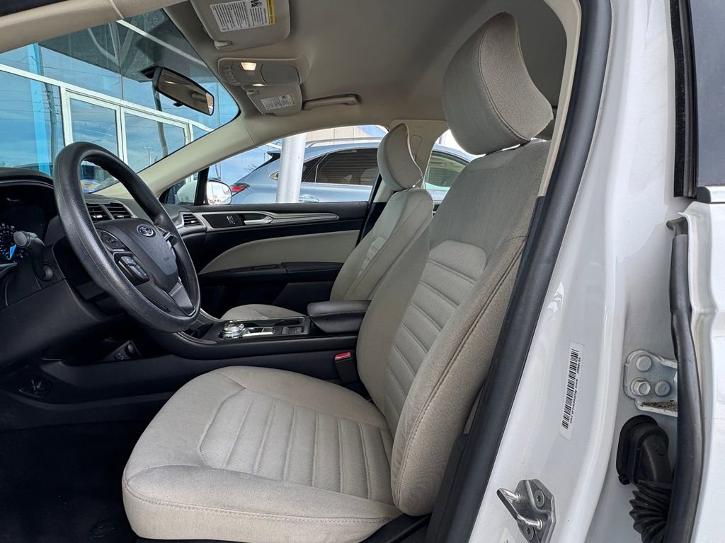 Used 2018 Ford Fusion S image 20