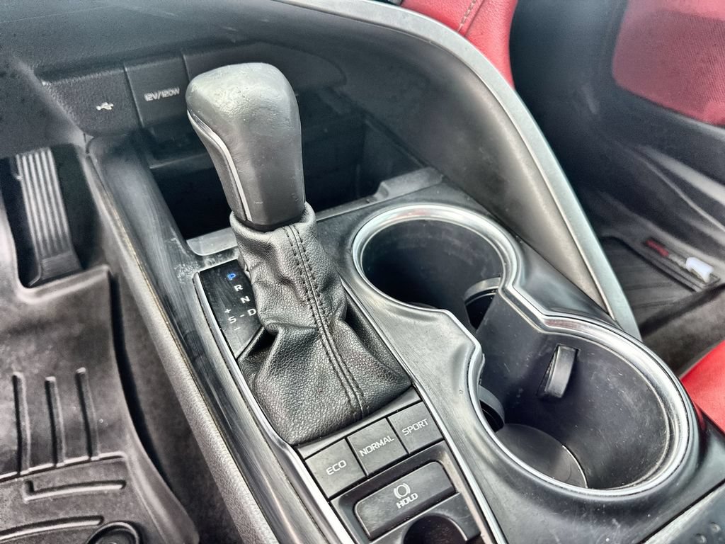 Used 2020 Toyota Camry XSE FWD image 26