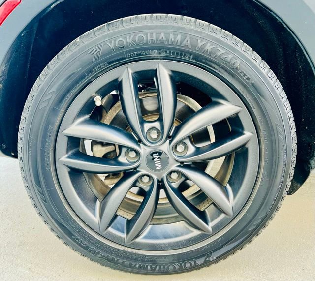 Used 2012 MINI Cooper Countryman S image 7