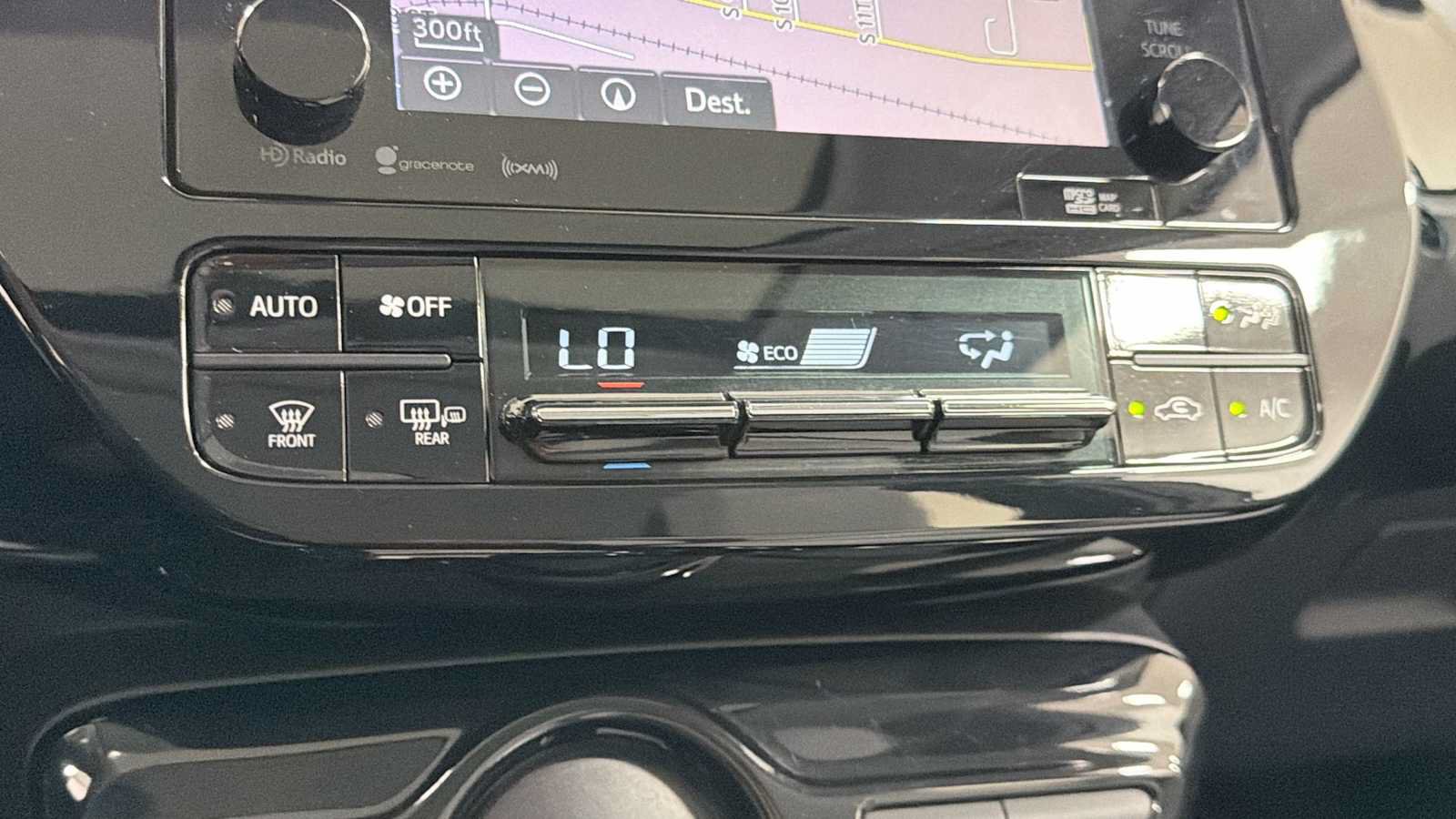 Certified 2016 Toyota Prius Four FWD image 21