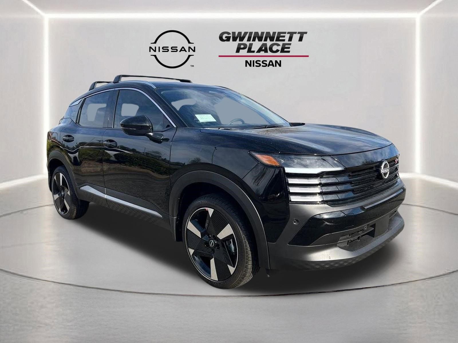 New 2026 Nissan Kicks SR image 3