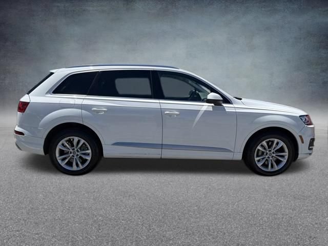 Used 2018 Audi Q7 3.0T Premium Plus AWD/4WD image 5