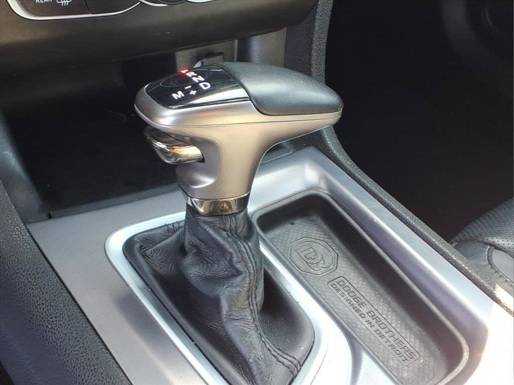 Used 2021 Dodge Charger SXT w/ Leather Interior Group image 14