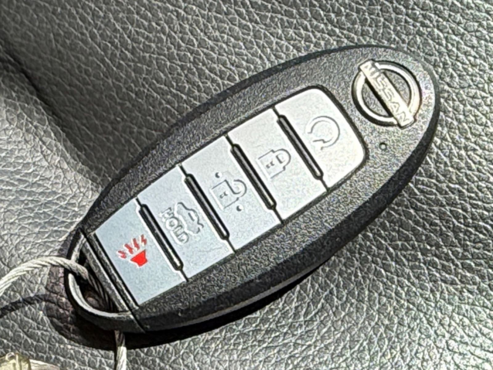 Used 2025 Nissan Altima 2.5 SV image 21
