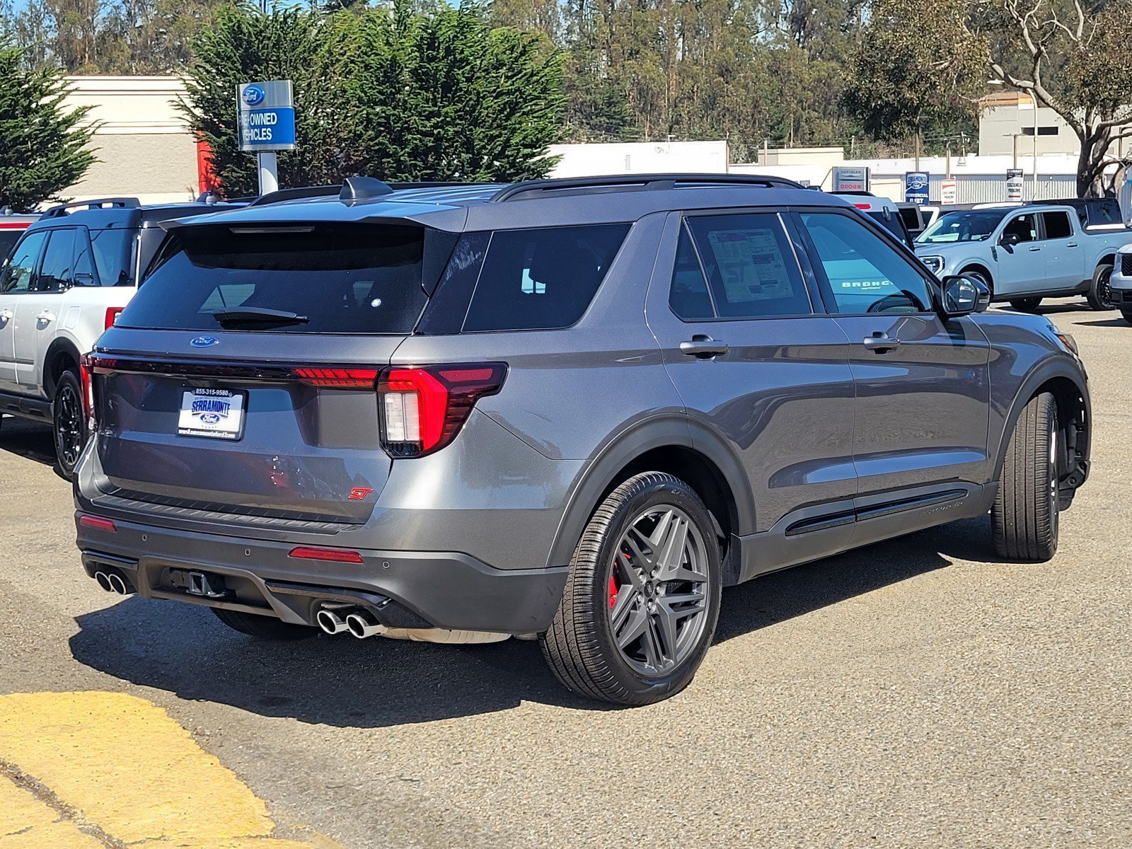 New 2026 Ford Explorer ST AWD/4WD image 4