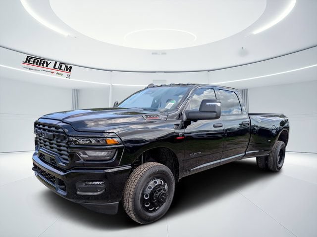 New 2026 RAM 3500 Big Horn AWD/4WD image 7