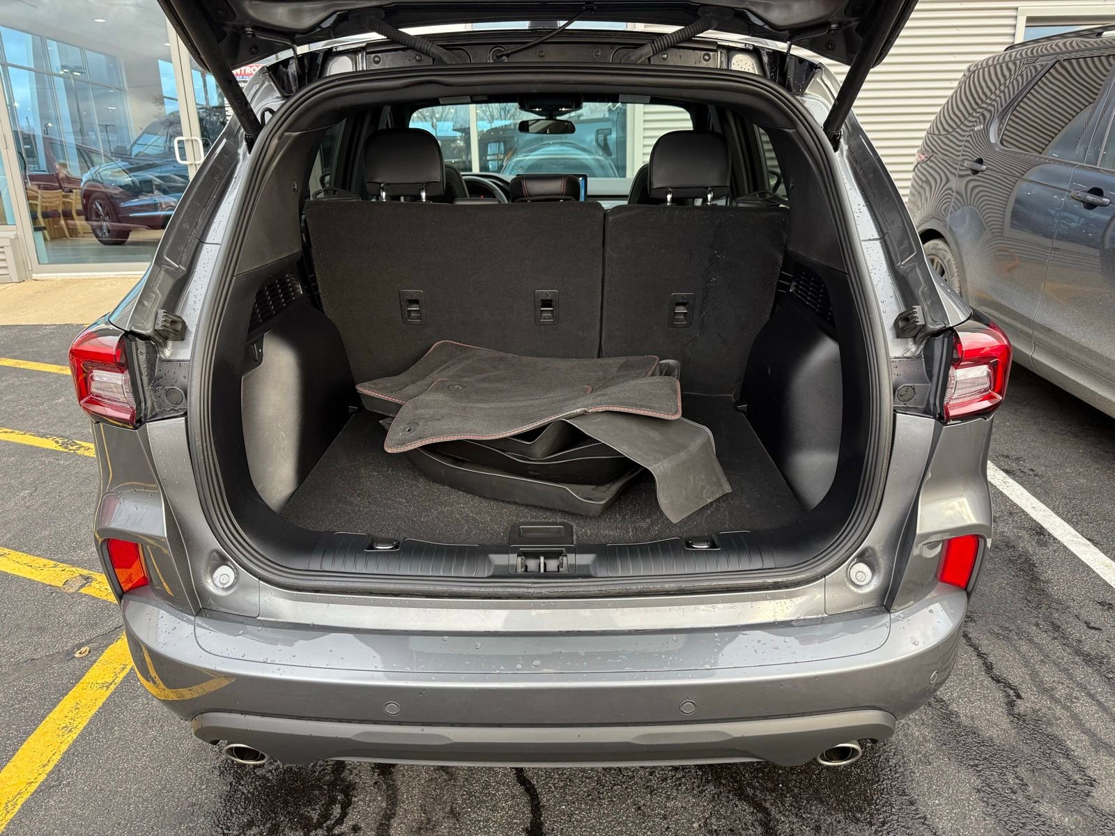 Certified 2023 Ford Escape ST-Line w/ Tech Pack #1 image 36