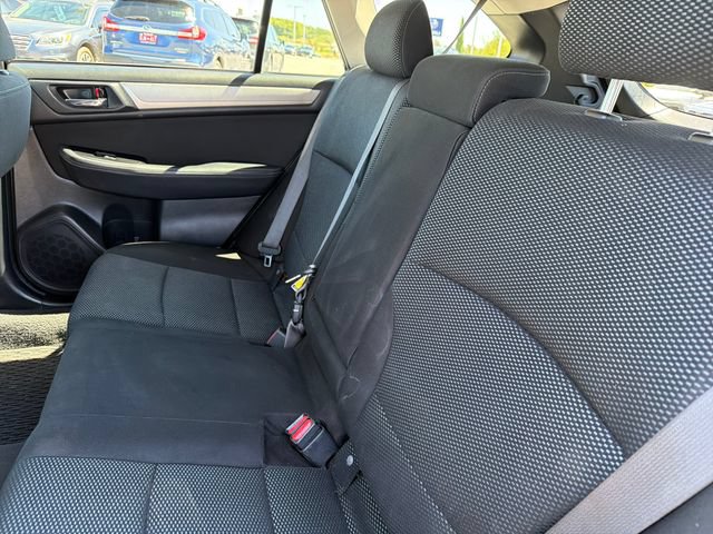 Used 2019 Subaru Outback 2.5i Premium AWD/4WD image 22
