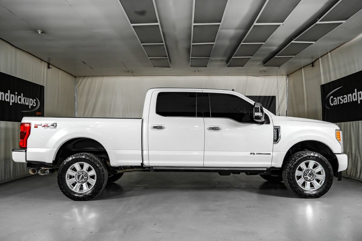 Used 2019 Ford F250 Platinum w/ Platinum Ultimate Package AWD/4WD image 5