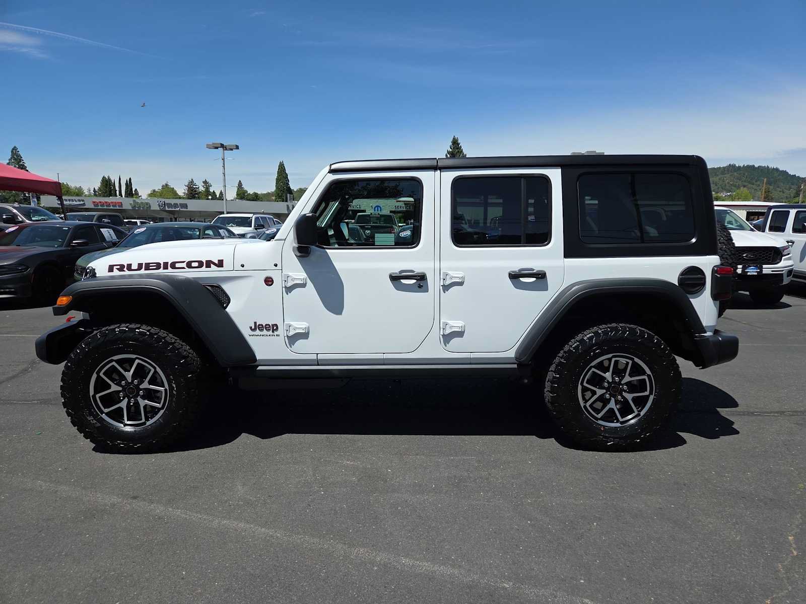 New 2026 Jeep Wrangler Unlimited Rubicon AWD/4WD image 11