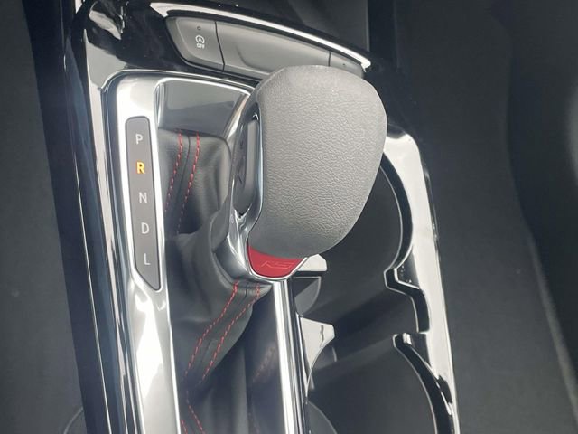 New 2026 Chevrolet Trax RS w/ Sunroof Package image 17