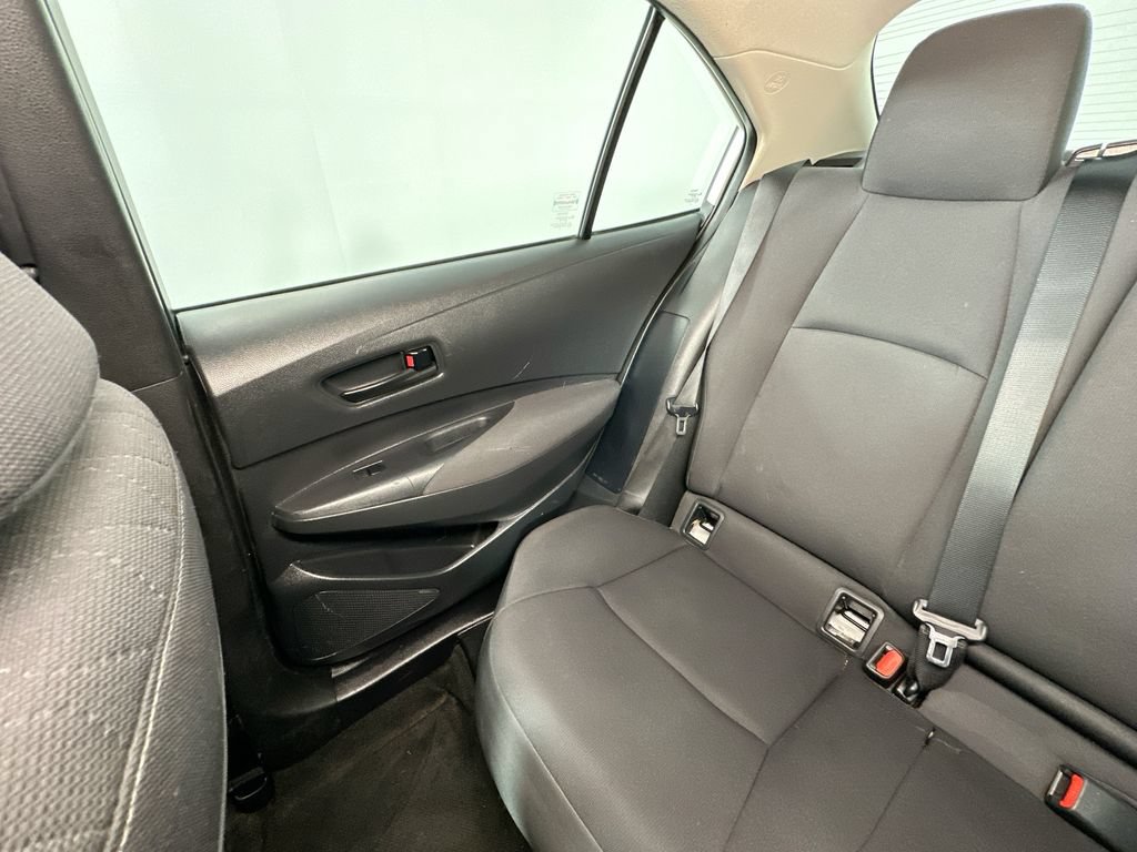 Used 2023 Toyota Corolla LE FWD image 12
