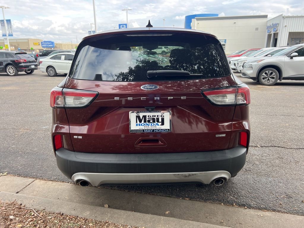 Used 2021 Ford Escape SE image 6
