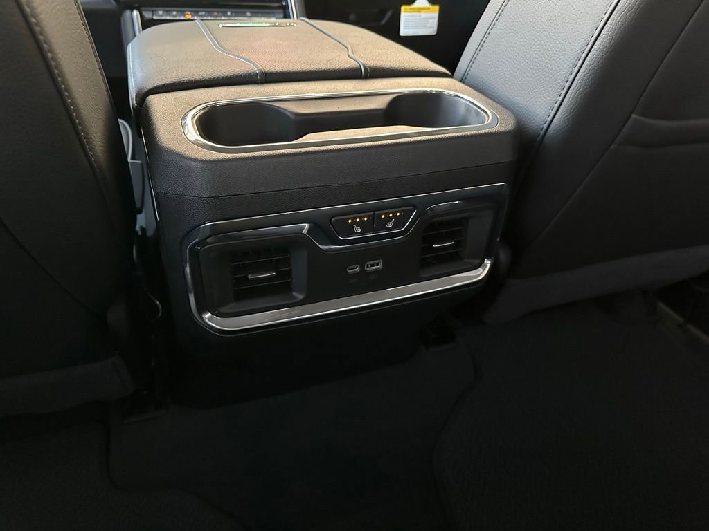New 2026 GMC Sierra 2500 Denali w/ Denali Reserve Package AWD/4WD image 21
