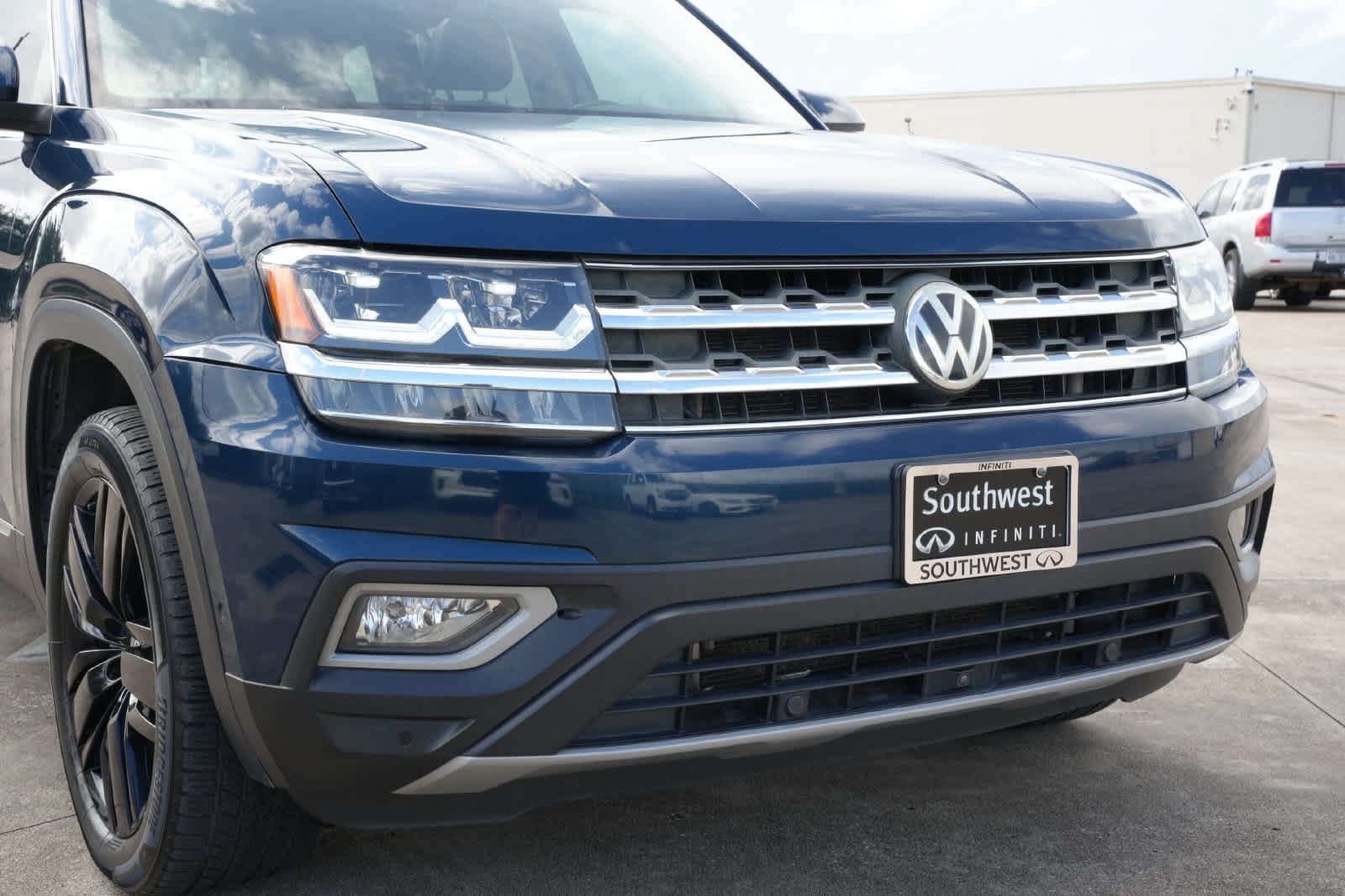 Used 2018 Volkswagen Atlas SEL Premium AWD/4WD image 23