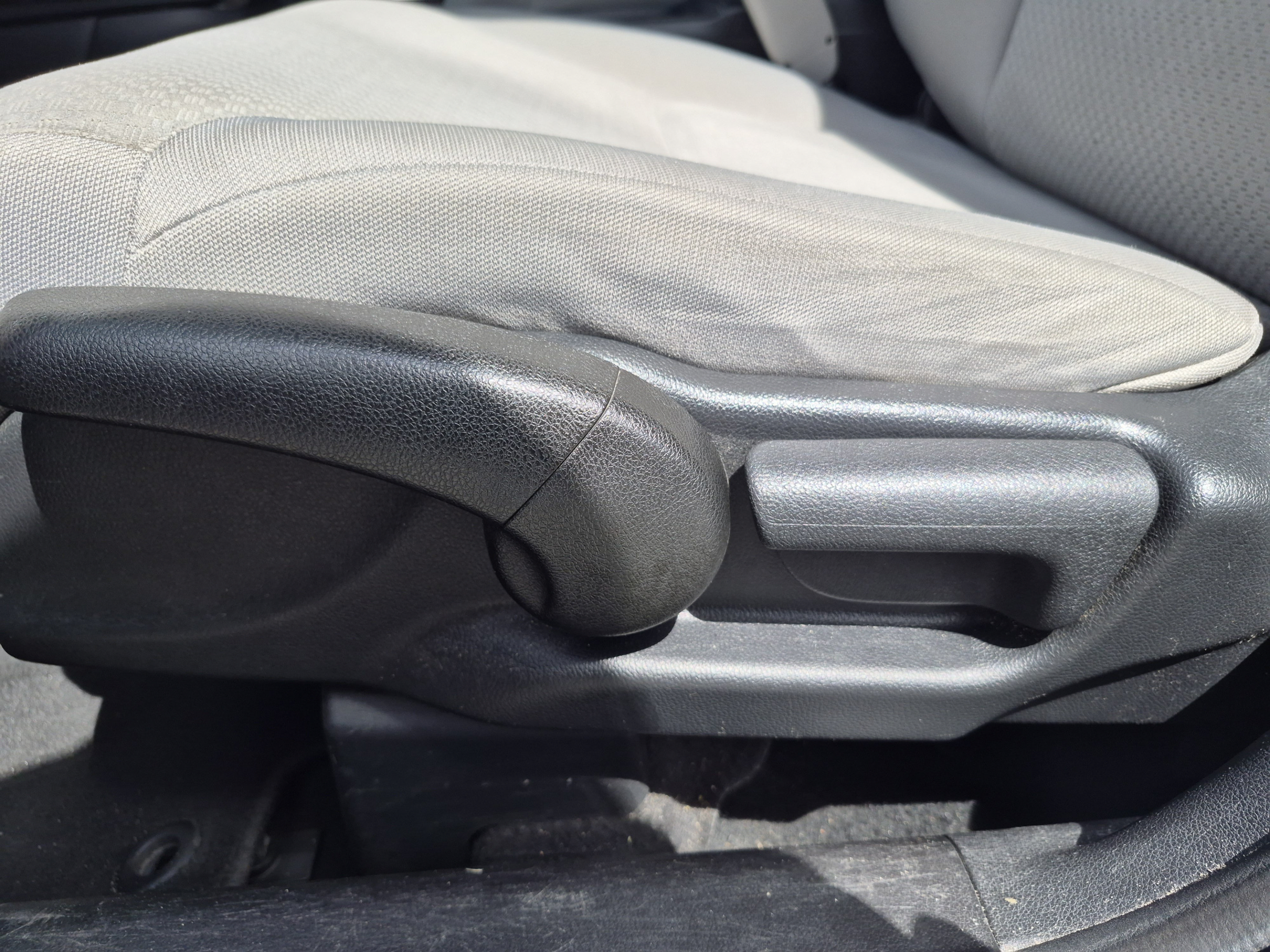 Used 2016 Honda CR-V LX image 20