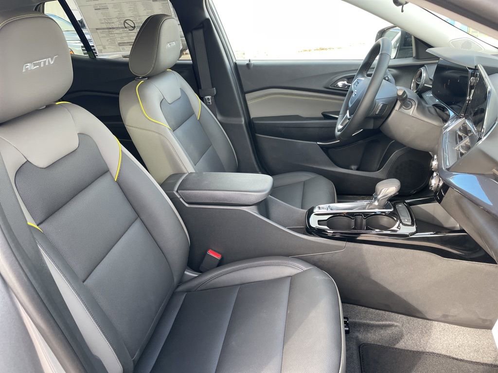New 2026 Chevrolet Trax ACTIV w/ Driver Confidence Package image 16