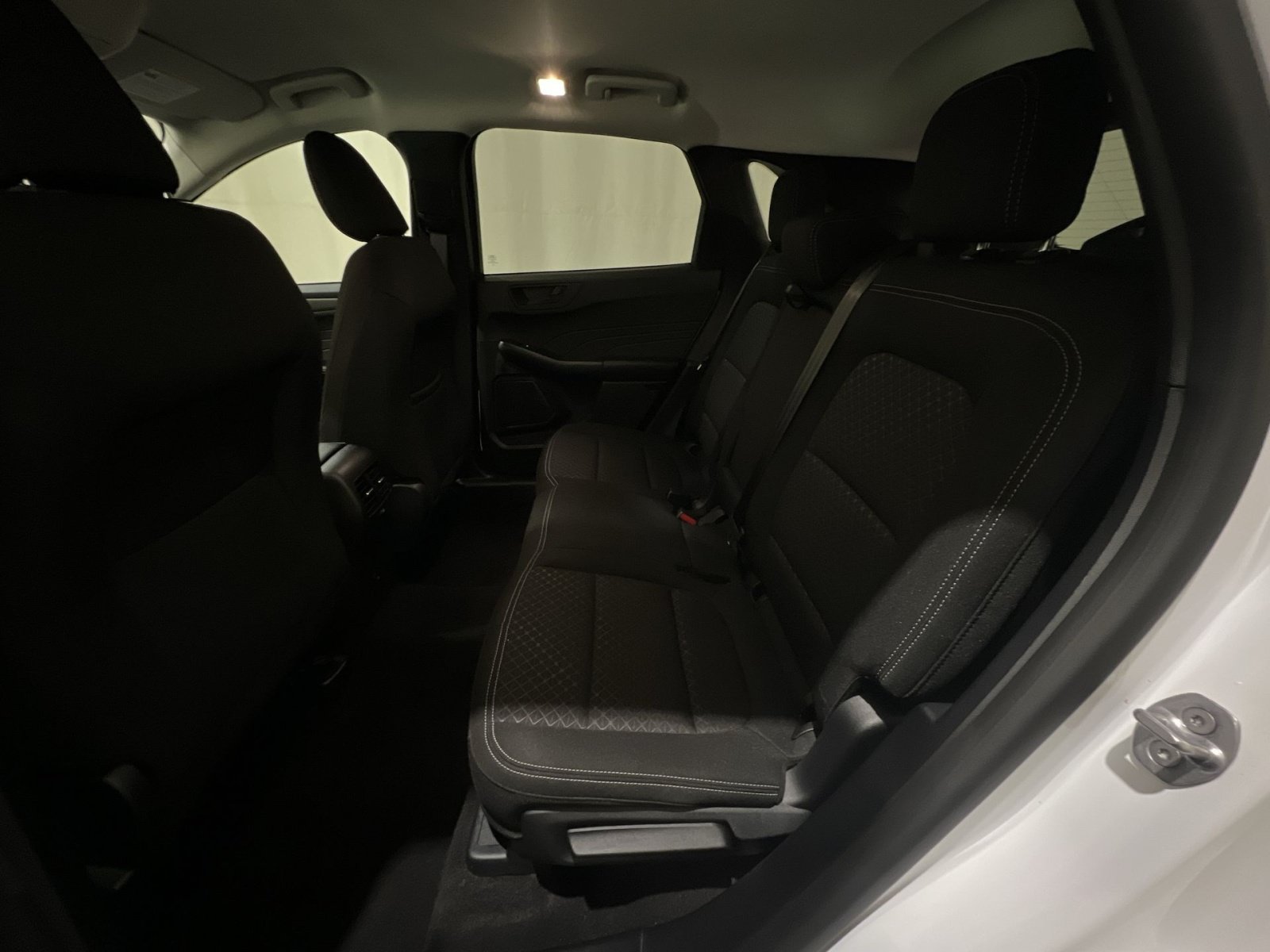 Used 2024 Ford Escape Active w/ Cold Weather Package FWD image 32