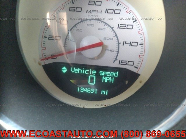 Used 2012 Dodge Challenger R/T RWD image 6