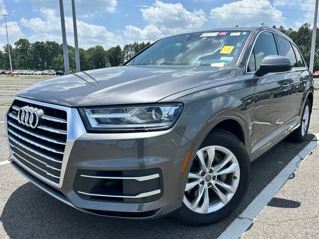 Used 2019 Audi Q7 3.0T Premium AWD/4WD image 2