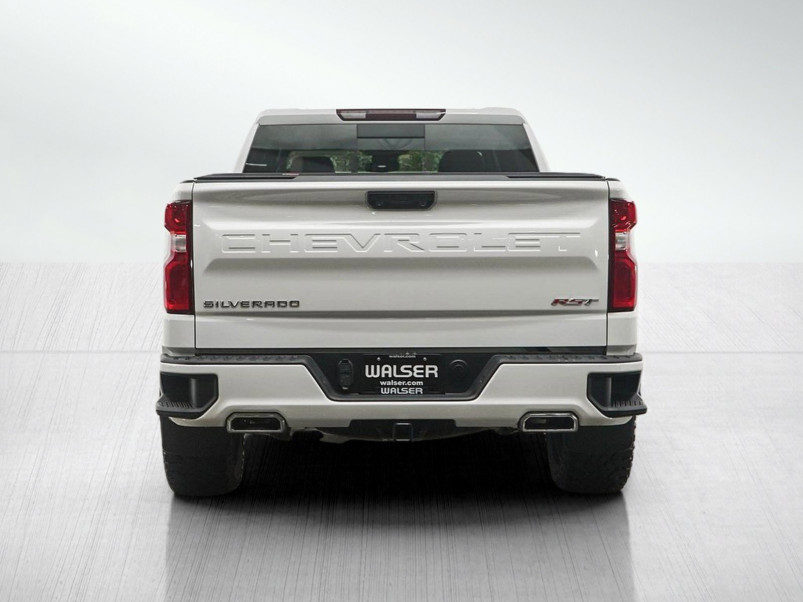 Used 2023 Chevrolet Silverado 1500 RST w/ Convenience Package II AWD/4WD image 4