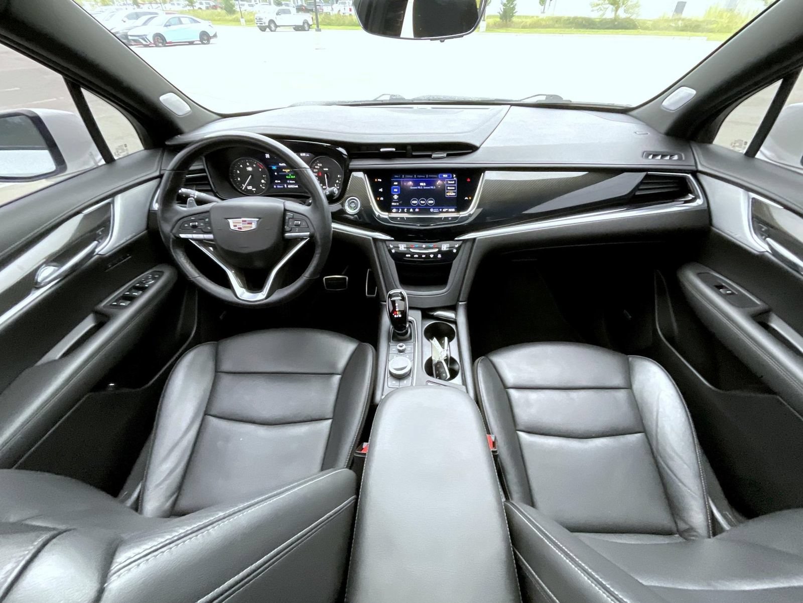 Used 2022 Cadillac XT6 Sport w/ Technology Package AWD/4WD image 15