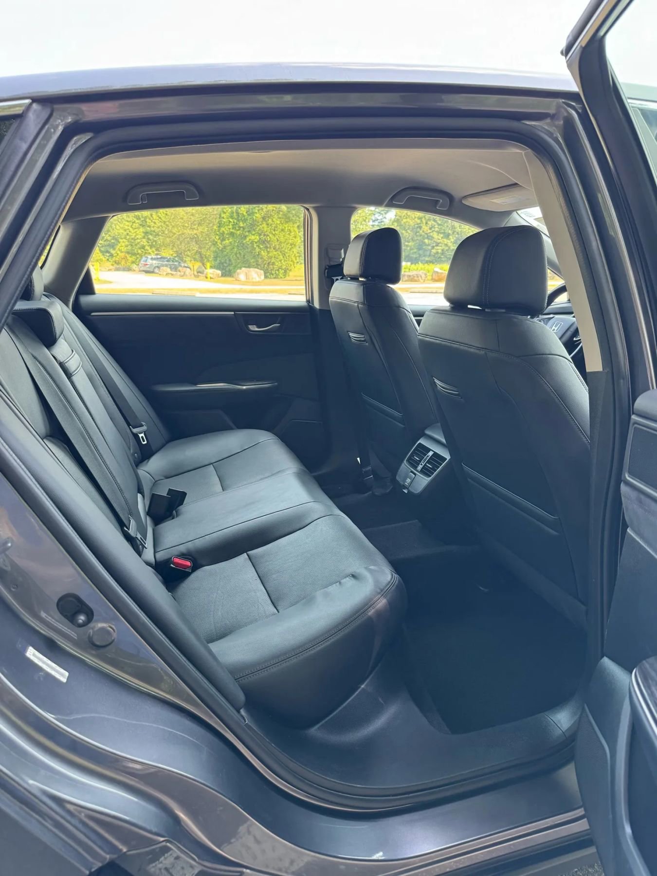 Used 2018 Honda Clarity Touring image 16