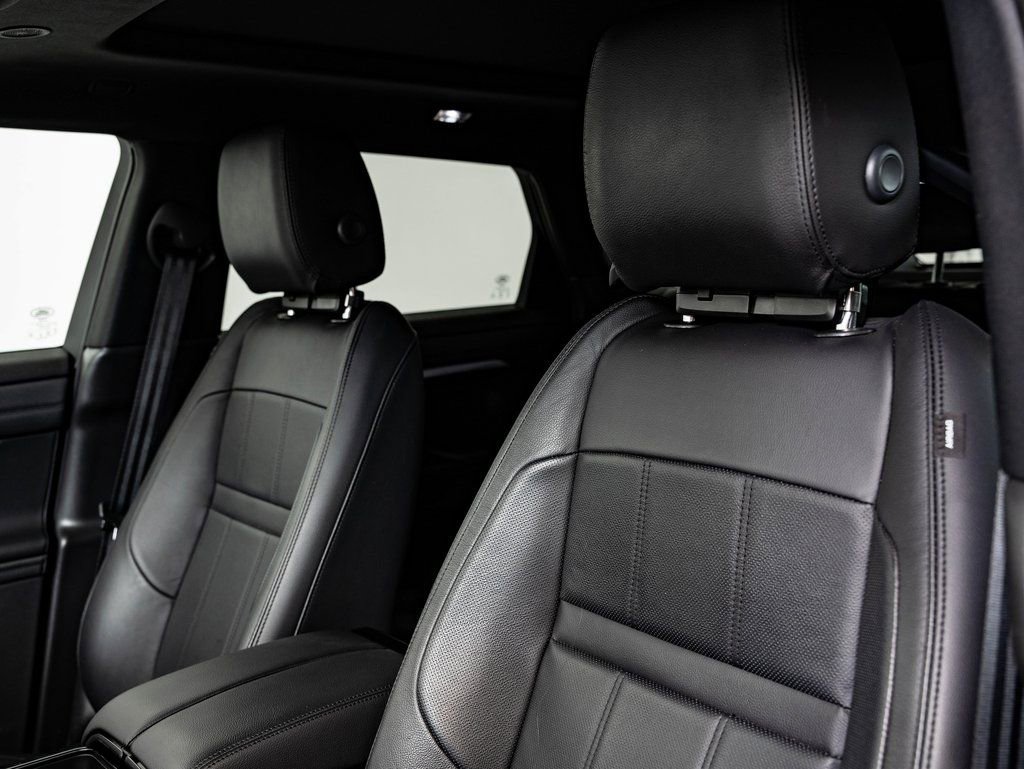 Used 2023 Land Rover Range Rover Evoque R-Dynamic SE AWD/4WD image 24