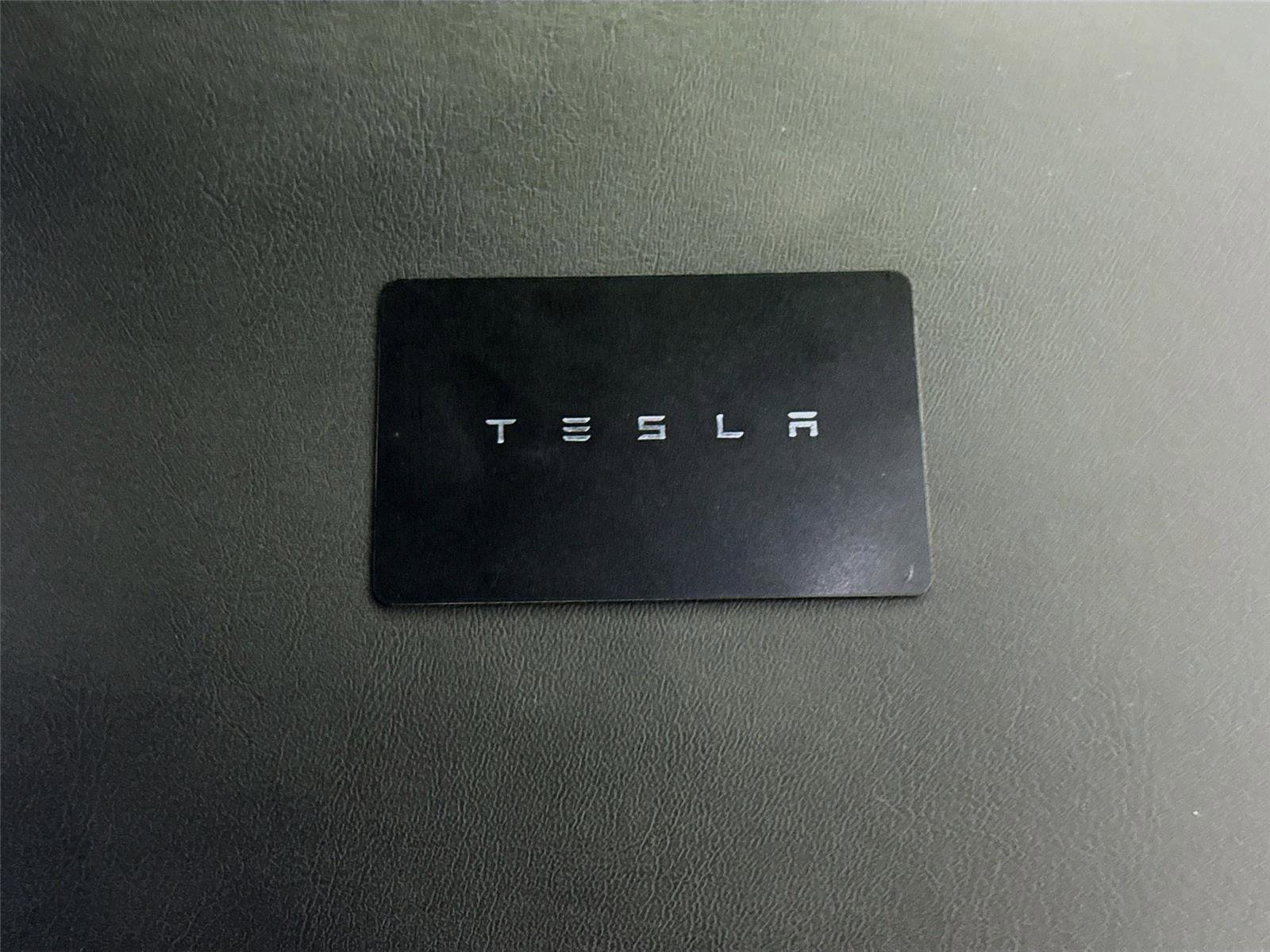 Used 2024 Tesla Cybertruck AWD Crew Cab image 19