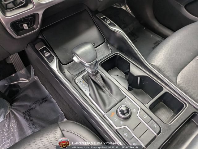 Certified 2022 Kia Sorento S w/ Panoramic Sunroof Package AWD/4WD image 23