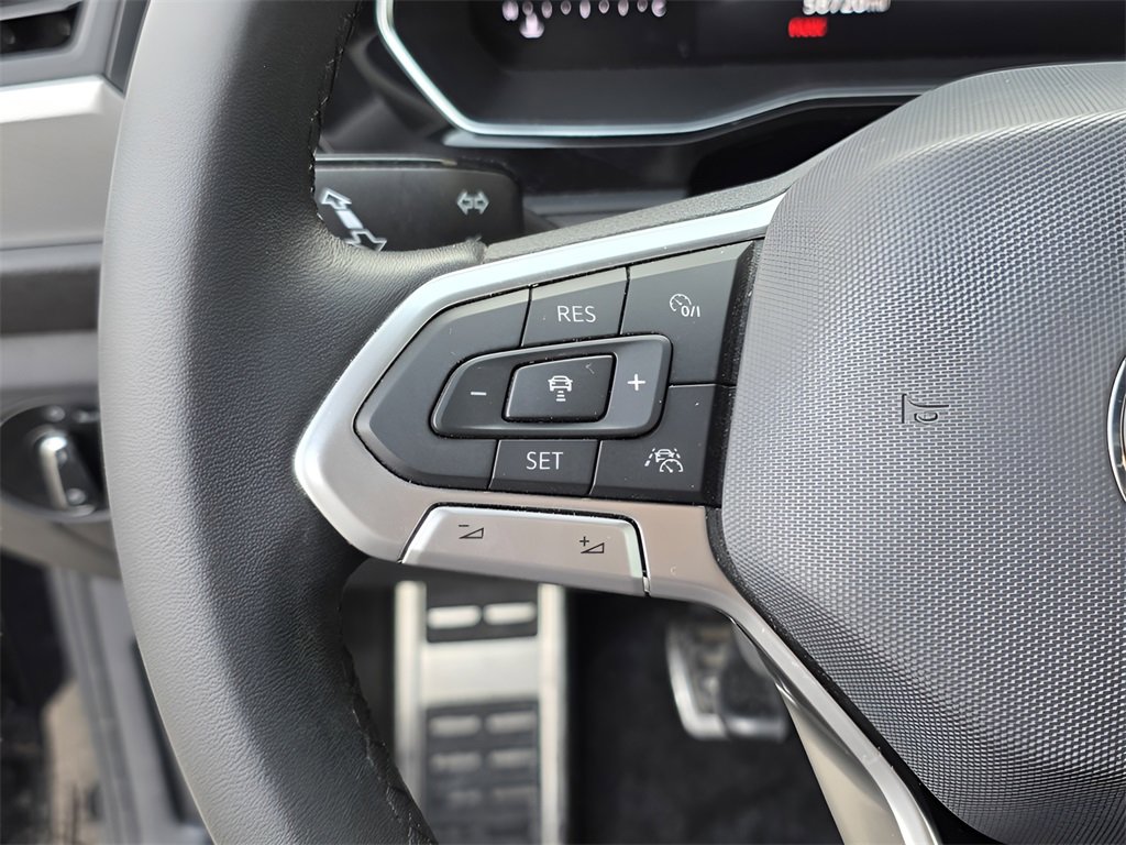 Used 2024 Volkswagen Jetta Sport image 24