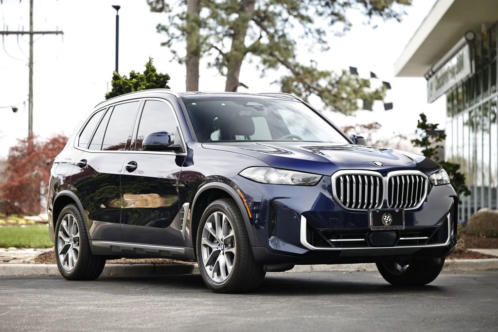 Certified 2024 BMW X5 xDrive40i w/ Parking Assistance Package image 1