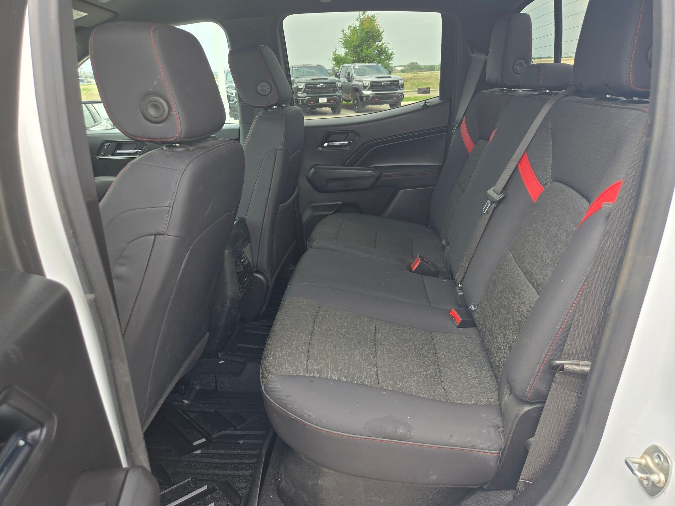 Certified 2025 Chevrolet Colorado Z71 AWD/4WD image 13
