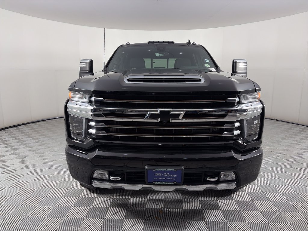 Used 2022 Chevrolet Silverado 3500 High Country AWD/4WD image 2