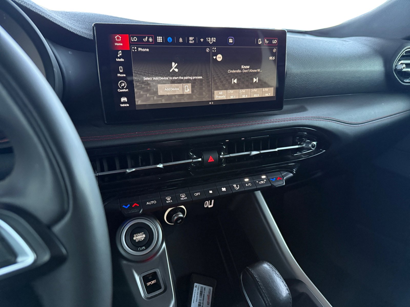 Used 2024 Dodge Hornet R/T w/ R/T Blacktop Package AWD/4WD image 15