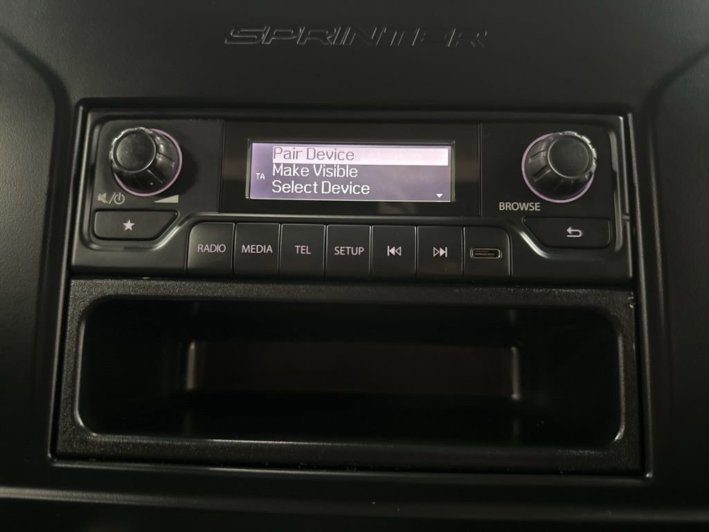 Used 2019 Freightliner Sprinter 144 image 24