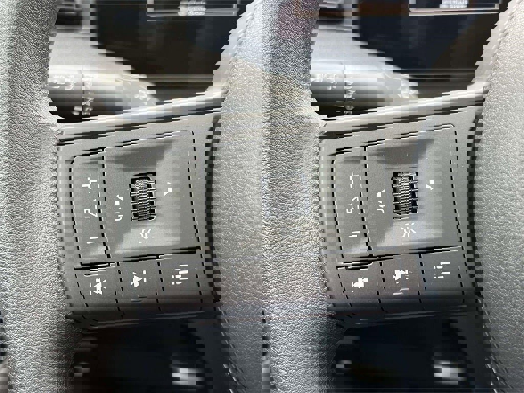 New 2026 Nissan Kicks SV w/ SV Premium Package image 20