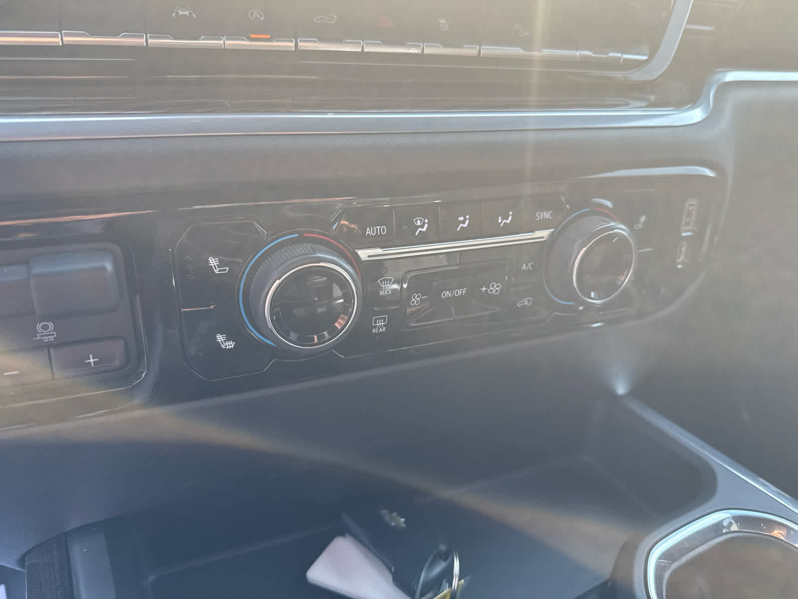Certified 2023 Chevrolet Silverado 1500 LT AWD/4WD image 22