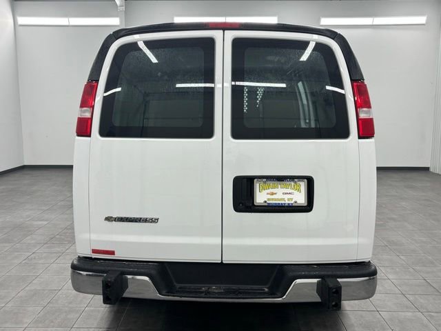 Used 2024 Chevrolet Express 2500 w/ Driver Convenience Package image 3