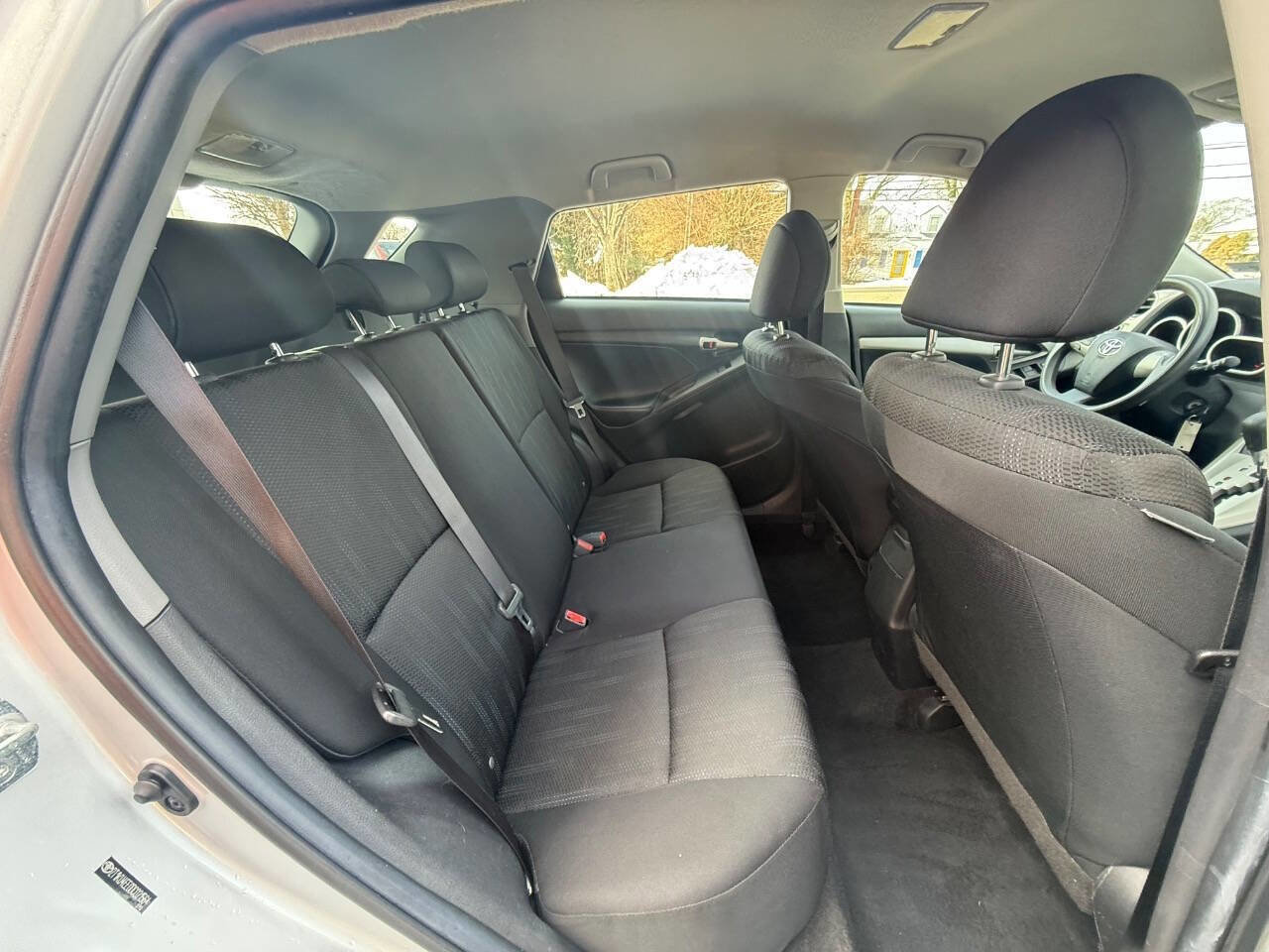 Used 2013 Toyota Matrix L image 17