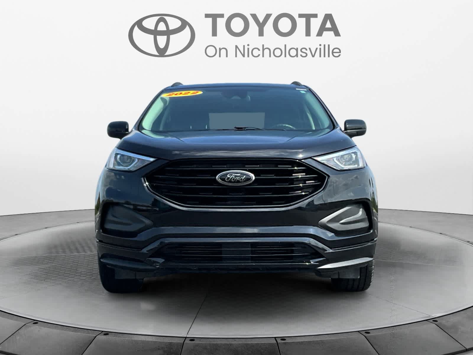 Used 2022 Ford Edge SE w/ Black Appearance Package AWD/4WD image 8