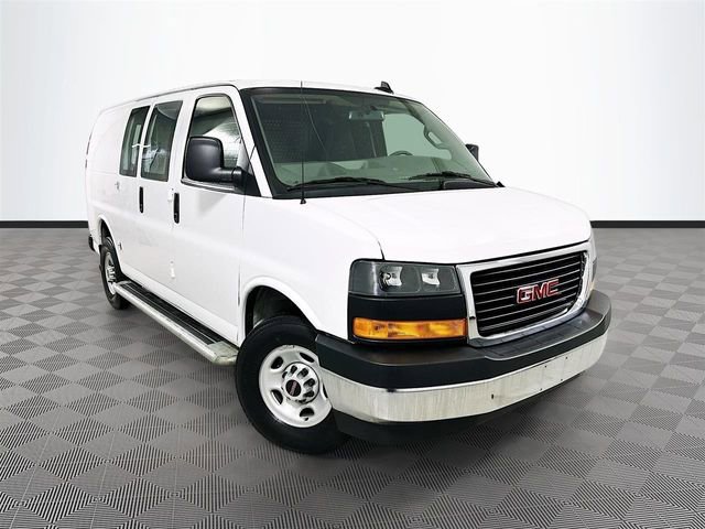 Used 2024 GMC Savana 2500 w/ Driver Convenience Package image 1