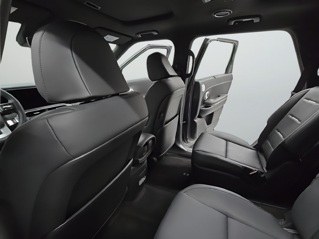New 2026 Hyundai Palisade Calligraphy AWD/4WD image 14