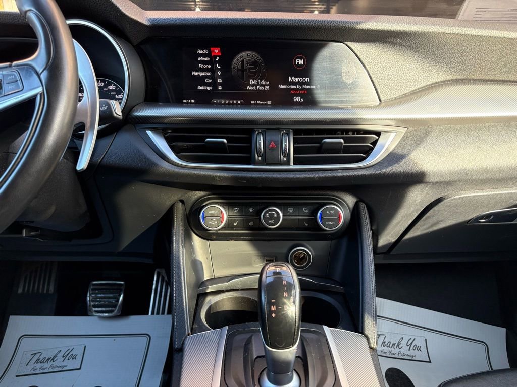 Used 2018 Alfa Romeo Stelvio Ti Sport image 37